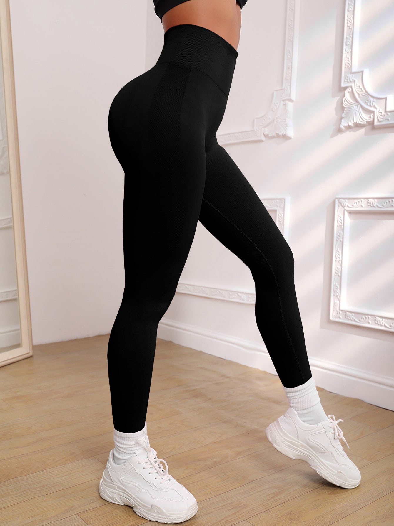 Sanslune™ | Seamless Sculpt Ribbed Contour Leggings Black