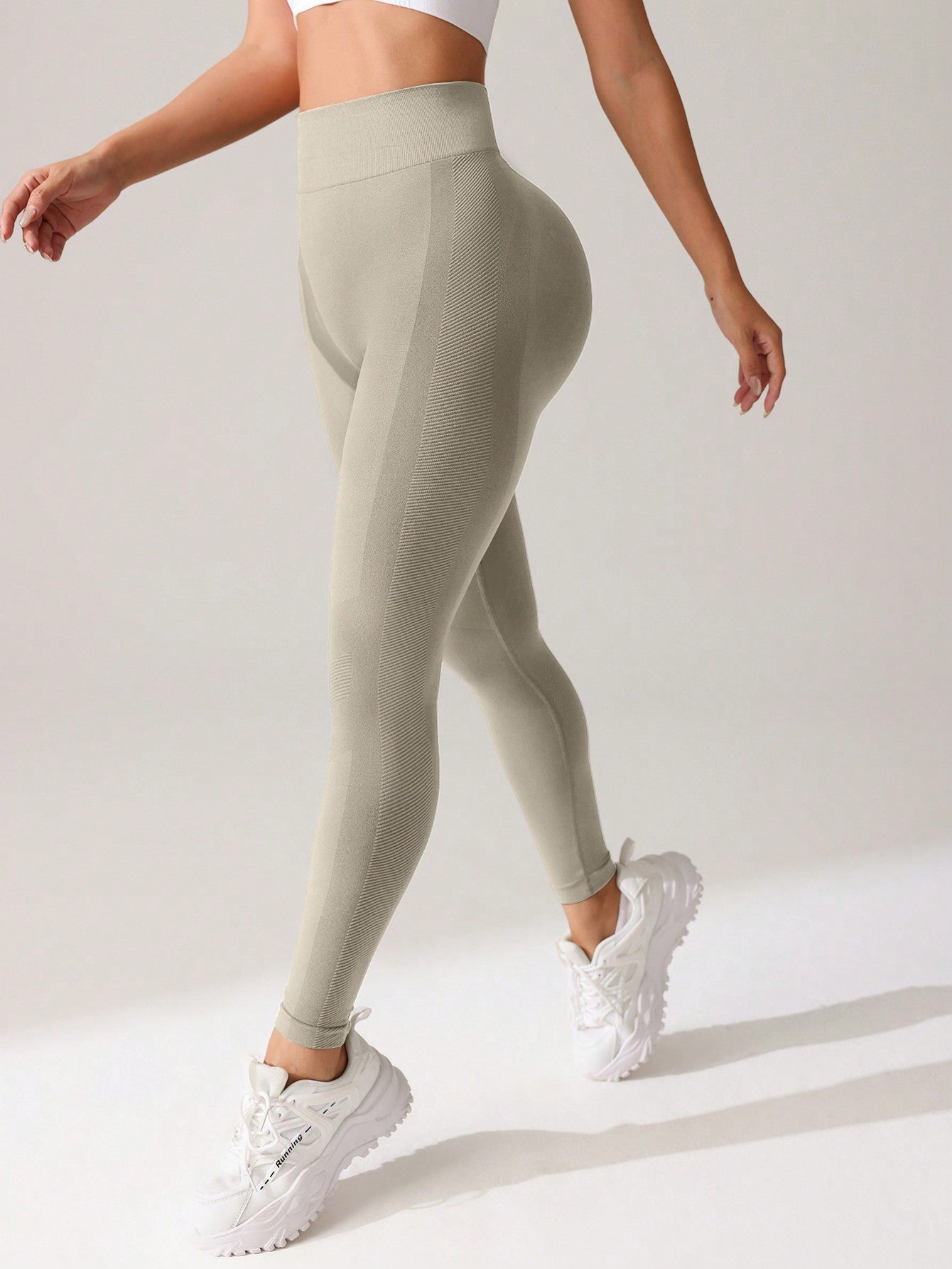 Sanslune™ | Seamless Sculpt Ribbed Contour Leggings Khaki