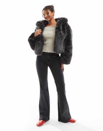 Lara™ | Cozy Faux Fur coat