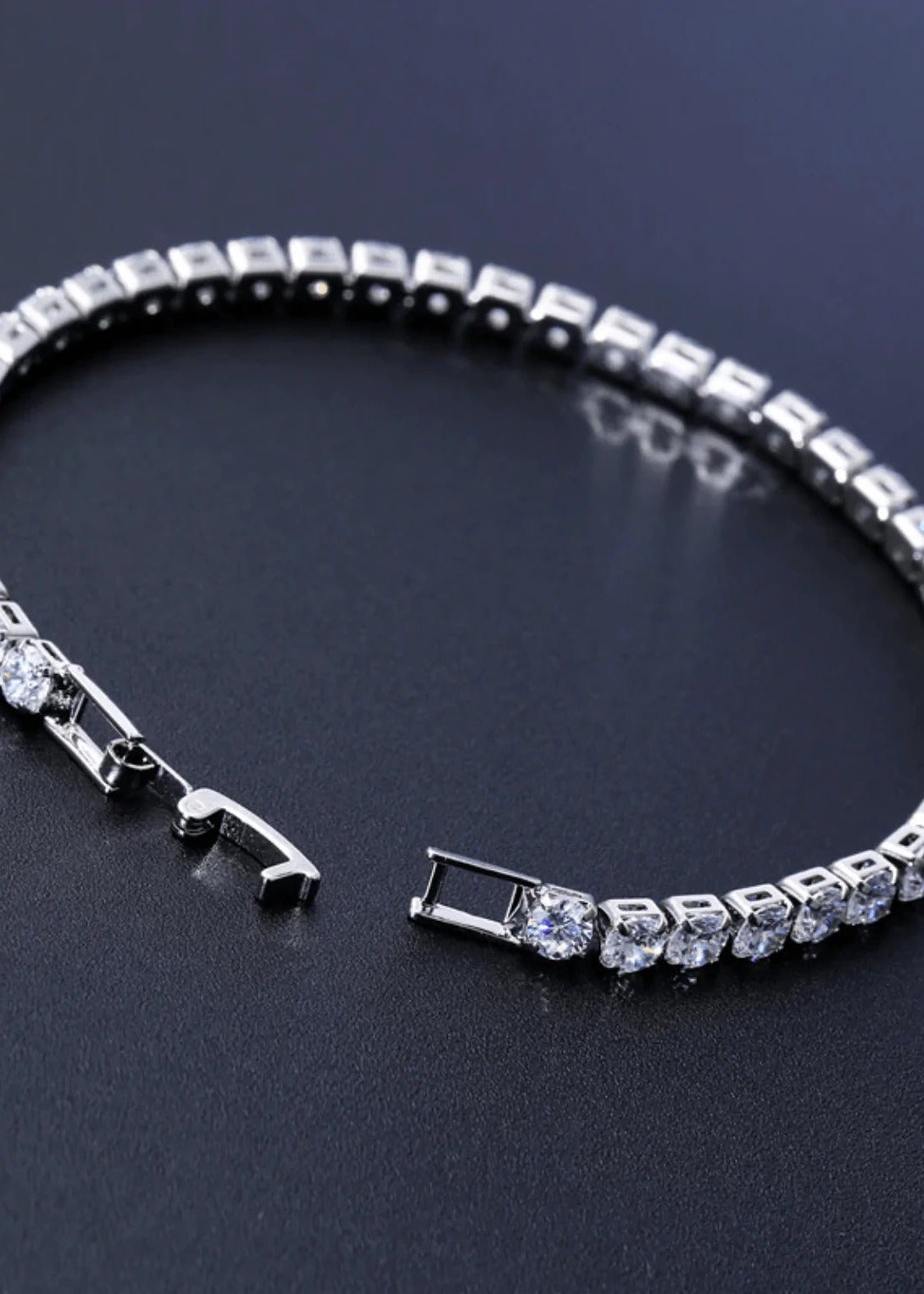 Sanslune™ | Amaia Tennis Bracelet