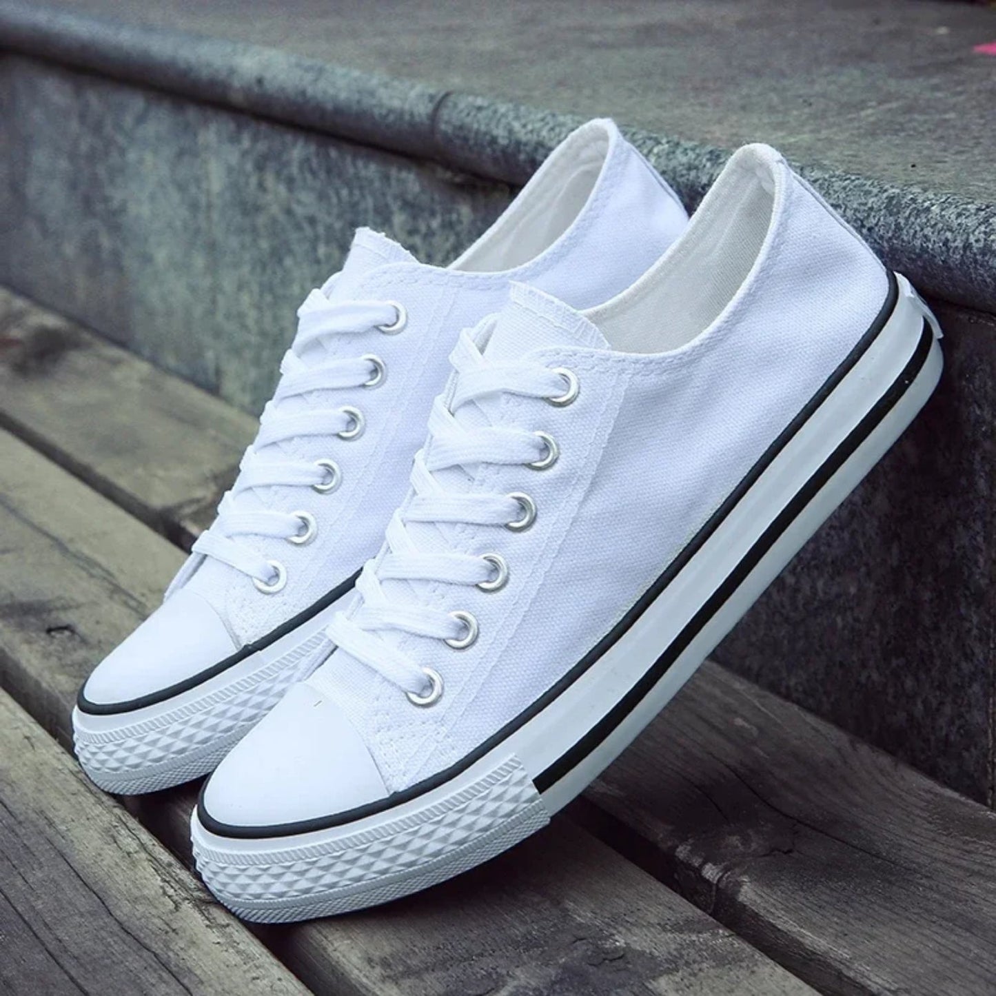 Sanslune™ | Two-tone lace-up shoes