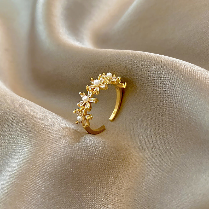 Sanslune™ | Cecilia Flowers Pearl Ring