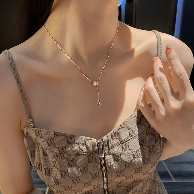 Sanslune™ | Lia Golden Collarbone Necklace